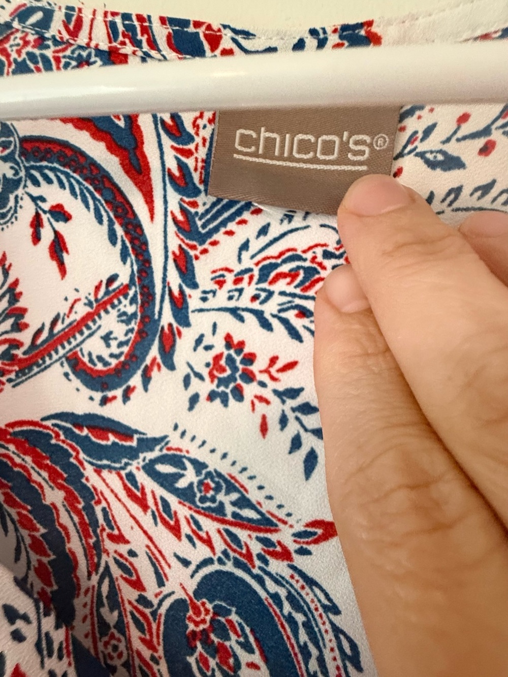 Chico's White Paisley Blouse with Navy & Red Accents - Picture 4 of 7